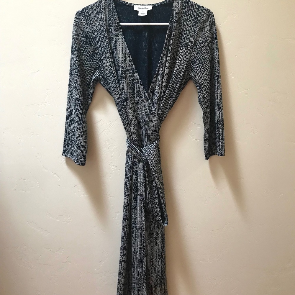 Vintage Calvin Klein Wrap Dress/ Kimono style size XS